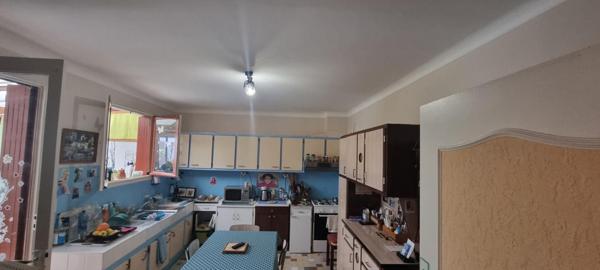 Proche PERIGUEUX. Viager occupé d'une maison 130m2 sur une personne de 84 ans