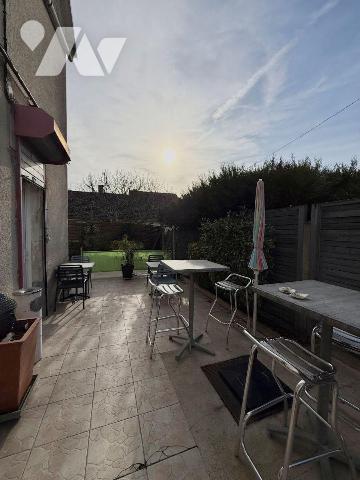 Immeuble à Vendre à Troyes (10000) en Aube (10)

Immeuble mixte d'une surface totale d'enviro...