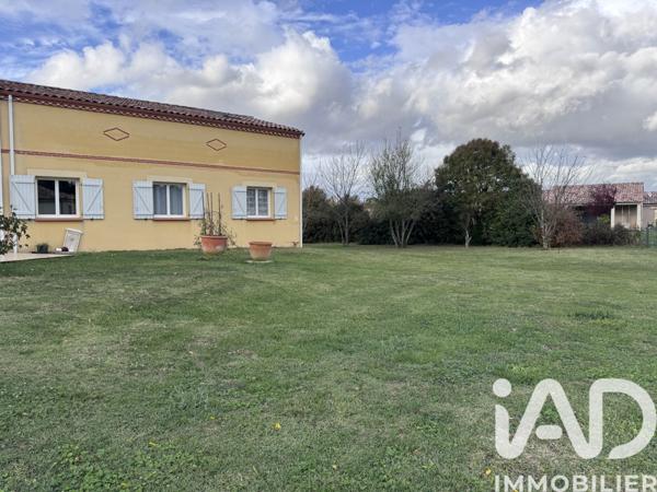 Maison à vendre 6 pièces 202 m² Saint-Étienne-de-Tulmont