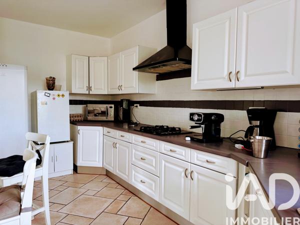 Maison à vendre 6 pièces 202 m² Saint-Étienne-de-Tulmont