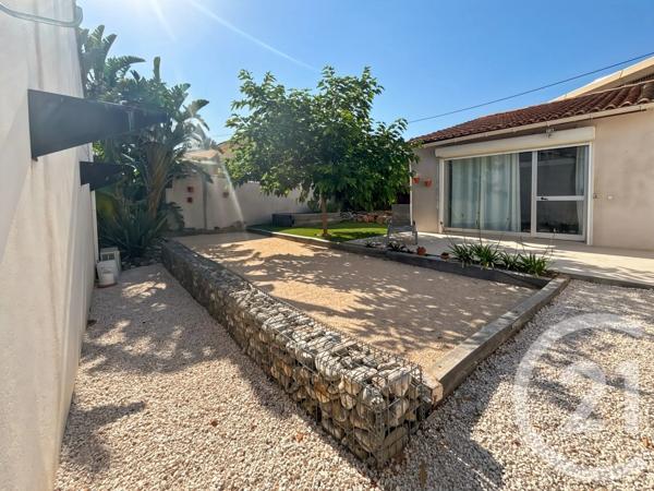 Maison à vendre  6 pièces - 149,85 m 2   BANDOL  - 83