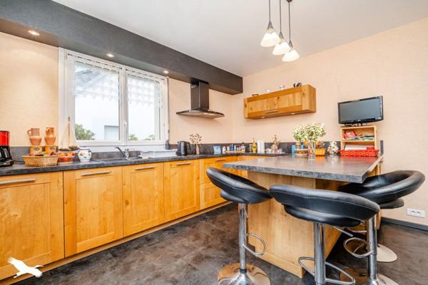 Maison à vendre |  Châteauneuf-du-Faou |  6 pièces | 151 m²