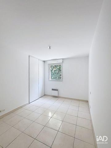 Location appartement 3 pièces 61 m² Marseille 10