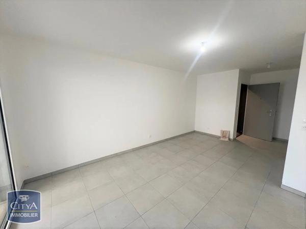 Appartement à louer 2 pièces 47.01m² Lyon 8e Arrondissement (69008)