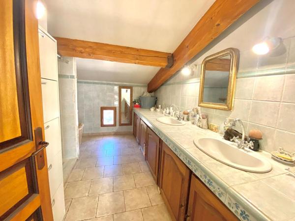 Maison en Campagne 124 m2 sur 11 522 m2 de terrain