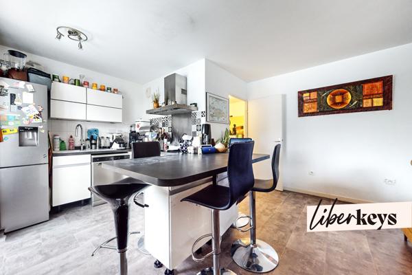 Appartement T4 82m2 en dernier étage près du Parc Méliès