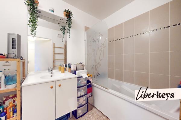 Appartement T4 82m2 en dernier étage près du Parc Méliès