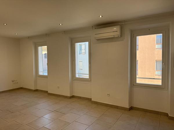 Appartement Saint Cyr Sur Mer 2 pièce(s) 36.82 m2