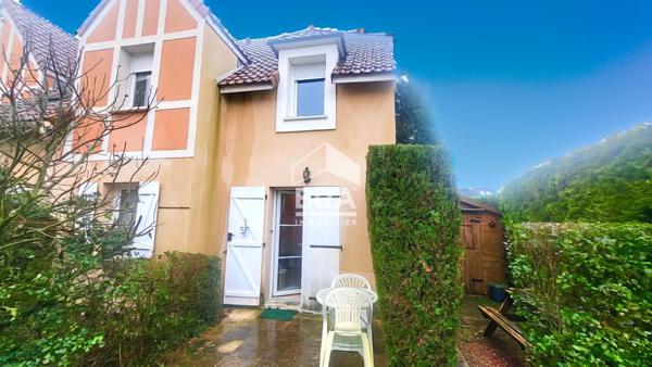 Maison Sainte-Cécile 2 chambres - jardin - place de parking 