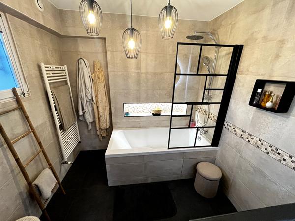 Maison de 181m2 - 5 chambres Proche CAEN