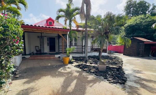 Jolie maison bohème et bungalow deux chambres