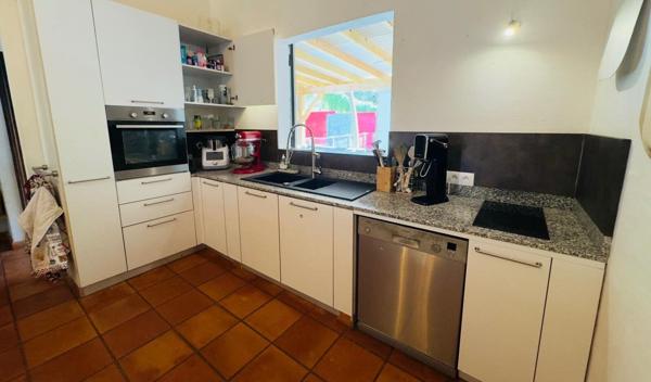 Jolie maison bohème et bungalow deux chambres