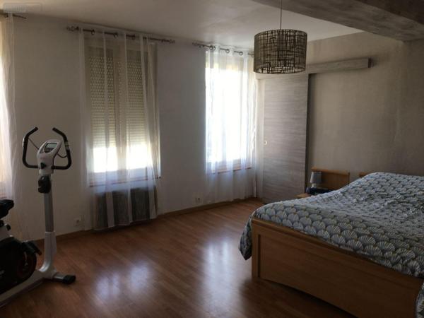 Maison à vendre à Crécy-sur-Serre dans l'Aisne (02270), ref : 02014/404