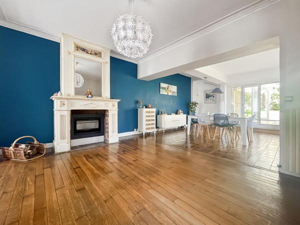 CHARME DE L'ANCIEN ET VIE DE FAMILE ÉTAMPES CENTRE