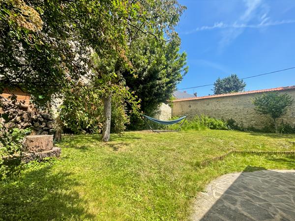 CHARME DE L'ANCIEN ET VIE DE FAMILE ÉTAMPES CENTRE