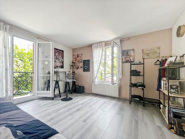 CHARME DE L'ANCIEN ET VIE DE FAMILE ÉTAMPES CENTRE