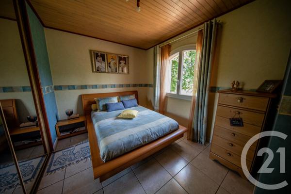 Maison à vendre  10 pièces - 222,49 m2 LE PIAN MEDOC - 33