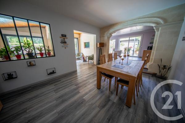 Maison à vendre  10 pièces - 222,49 m2 LE PIAN MEDOC - 33