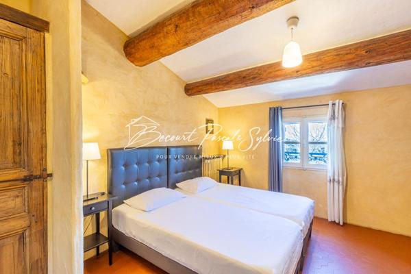 Bédoin - maison provençale avec piscine chauffée au pied du Mont Ventoux