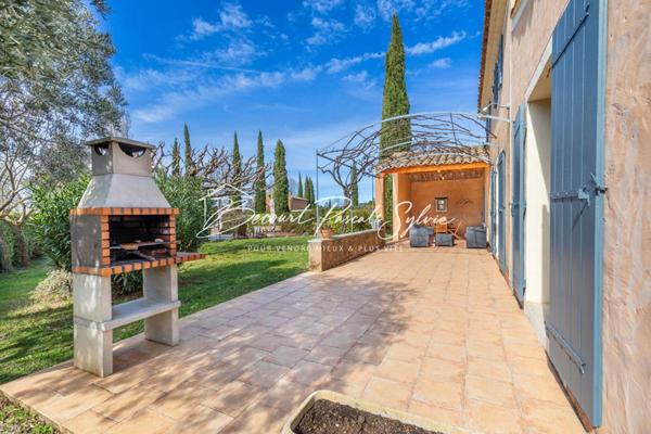 Bédoin - maison provençale avec piscine chauffée au pied du Mont Ventoux