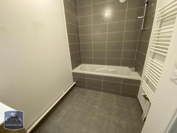 Appartement à louer 3 pièces 63.82m²