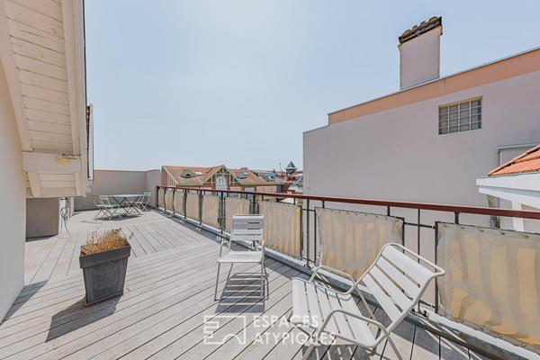 Dernier étage avec terrasse dans l’authentique quartier de l’Aiguillon