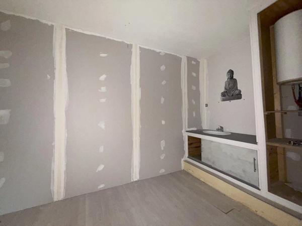 Vente Immeuble 12 pièces à Mondragon