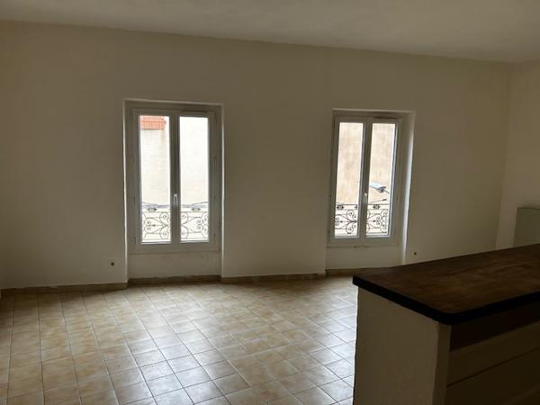 T2 39 Boulevard Meynot Montélimar