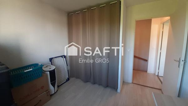 Mazet en résidence sécurisée, au calme