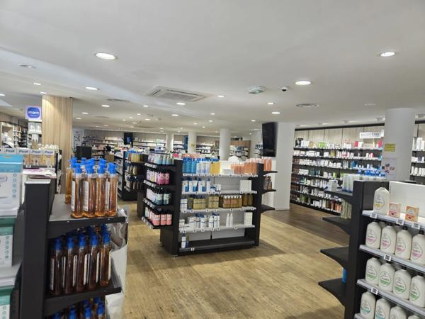 Local commercial pour investisseur / bureaux à vendre TOURS (37)