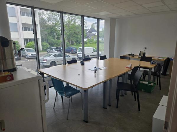 Local commercial pour investisseur / bureaux à vendre TOURS (37)