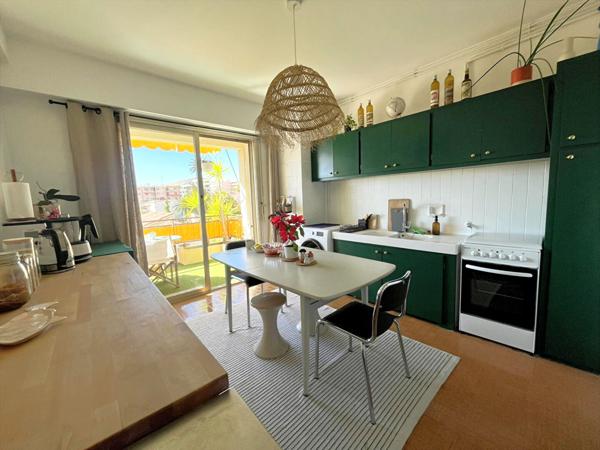 Appartement 2/3 pièces avec garage - Saint-Laurent-du-Var