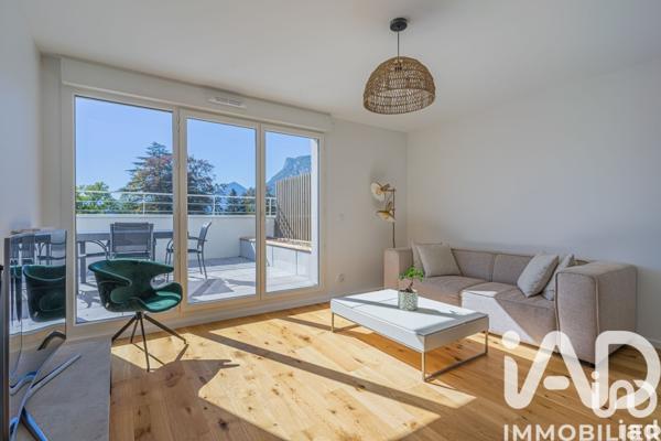 Location appartement 4 pièces 87 m² Claix