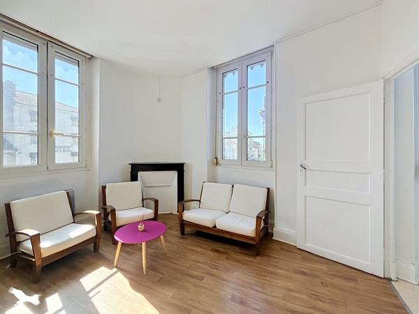 Appartement 72 500 € Agen 2 p 42 m² DPE D