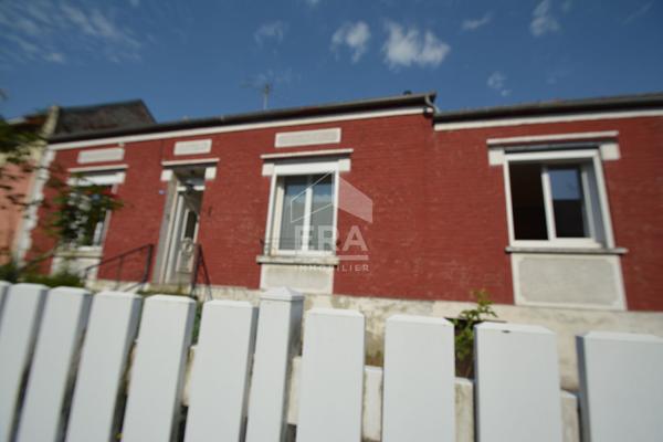 Maison Charmes 5 pièce(s) 105 m2