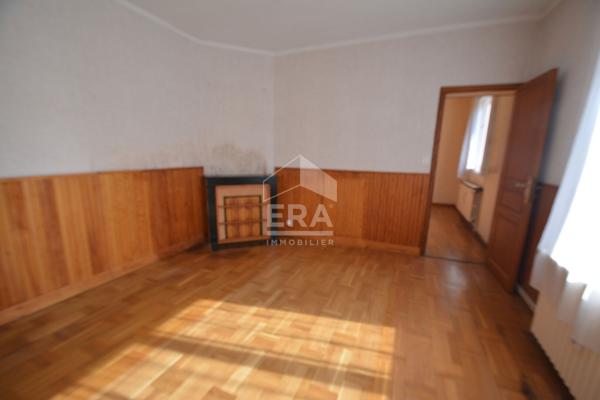 Maison Charmes 5 pièce(s) 105 m2