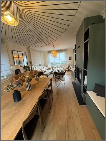 Maison à CUCQ, 62780 - 7 pièces 181m²