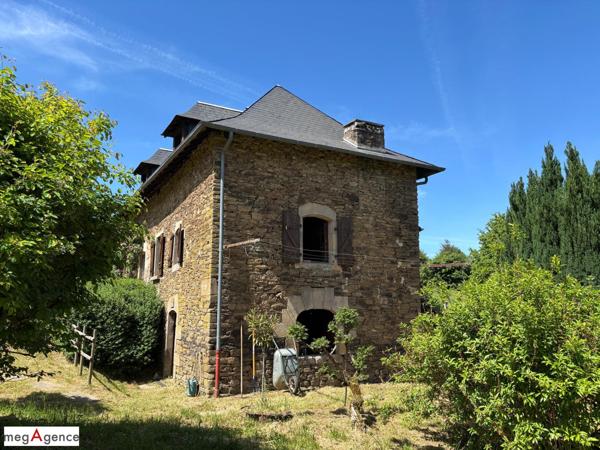 Maison à SAINT-HILAIRE-PEYROUX, 19560 - 5 pièces 104m²