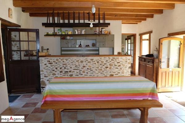 Maison à SAINT-HILAIRE-PEYROUX, 19560 - 5 pièces 104m²