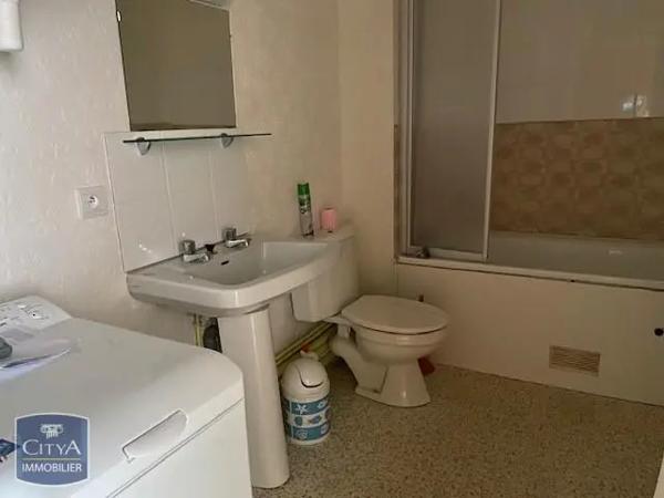 Appartement à louer 1 pièce 29.19m² Chambray-lès-Tours (37170)