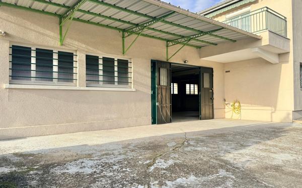 Maison à vendre    5 pièces •  Champlan