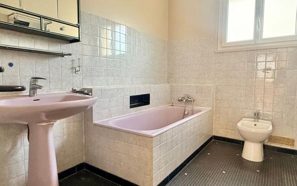 Maison à vendre    5 pièces •  Champlan