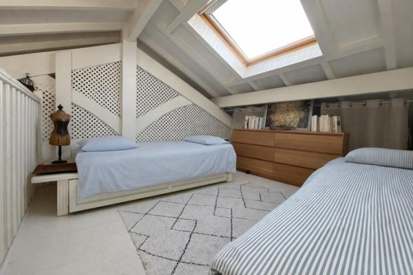 URRUGNE – CŒUR DE VILLE – APPARTEMENT D’EXCEPTION 4 PIÈCES – 107m2