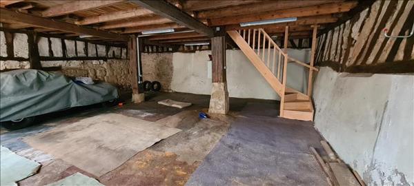 Maison à vendre |  Miramont-de-Guyenne |  1 pièce | 77 m²