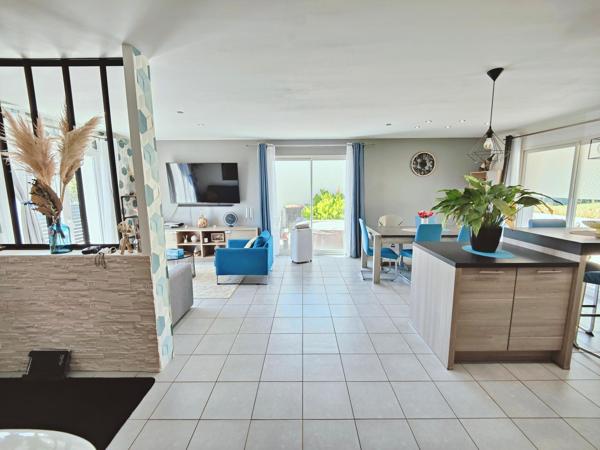 T4 Plain pied. Non mitoyen, au calme. Garage.DPE B