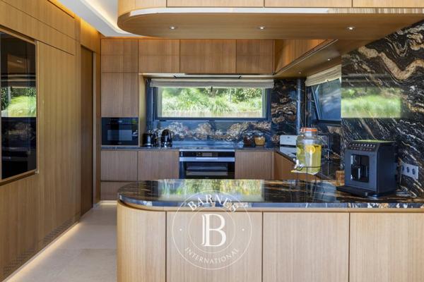 Sainte-Lucie-de-Porto-Vecchio, Villa 7 Chambres -  553 m² à vendre