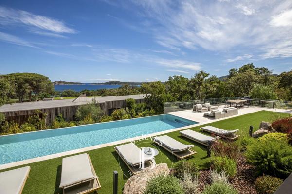Sainte-Lucie-de-Porto-Vecchio, Villa 7 Chambres -  553 m² à vendre
