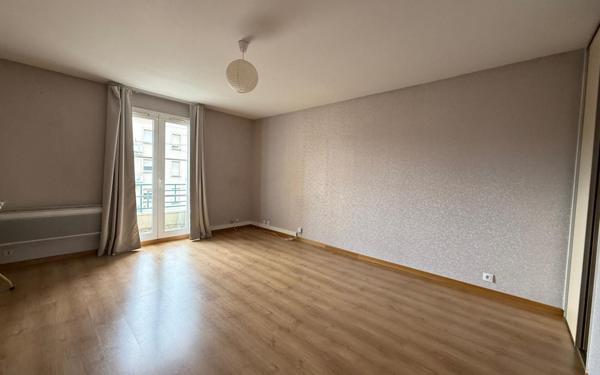 Appartement à louer    2 pièces •  Melun