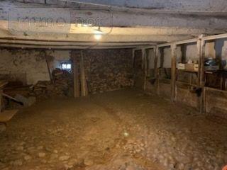 Maison à vendre à Chalinargues dans le Cantal (15170), ref : FG/2278   
FREISSINET