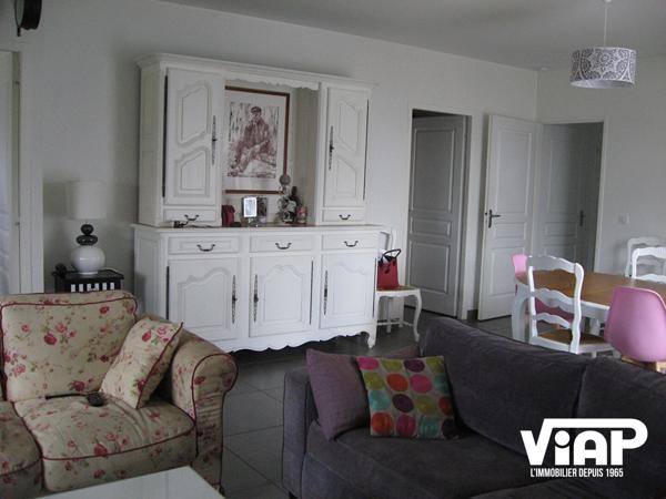 MAISON RÉCENTE DE 111 m² AVEC JARDIN , Condat sur vienne